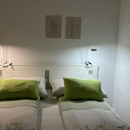 Best Rated Central Apartment Vienna - Ac, Wifi, 24H7Days Self Check-In, Board Games, Netflix Экстерьер фото